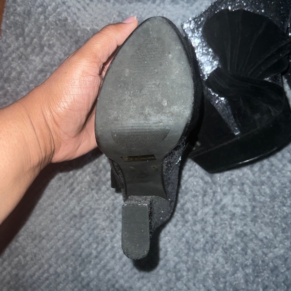 COPY - Glitter booties - Picture 4 of 6